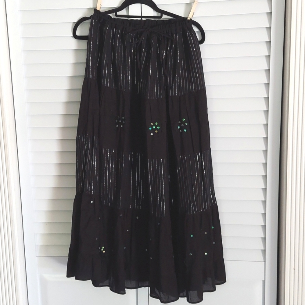 Kommotion NY Skirt, Size 1X, Black Tiered with Sparkle Accents, Drawstring Waist